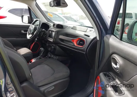 2020 Jeep Renegade Trailhawk 4X4 z USA, uszkodzony, nr VIN ZACNJBC15LPL63926